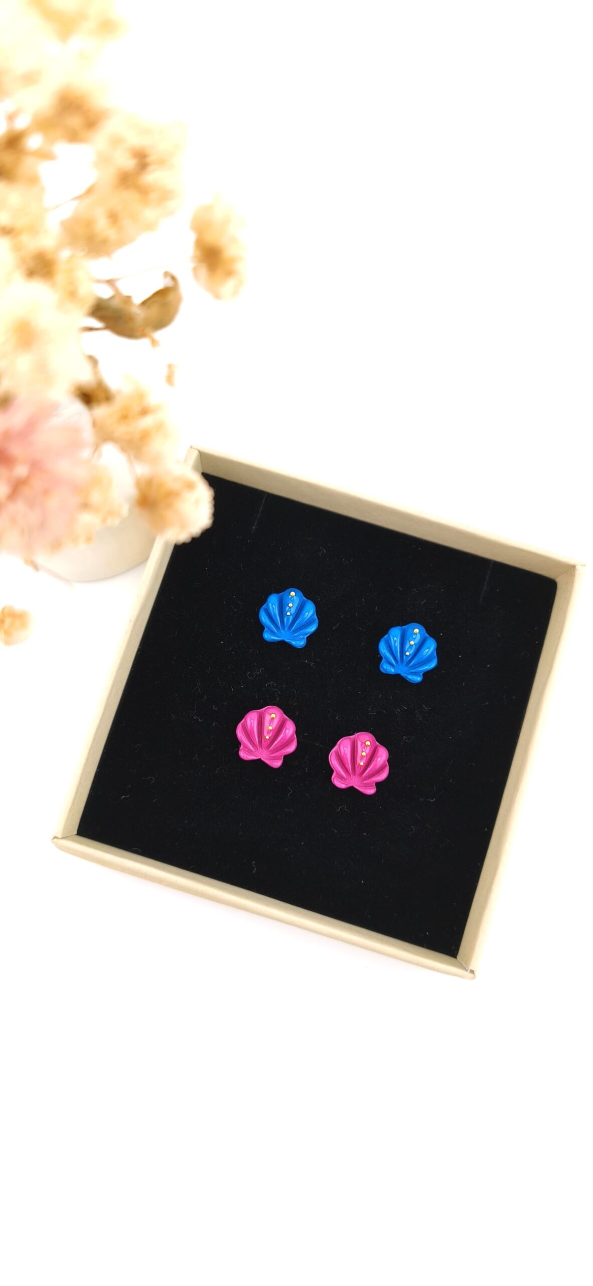 brincos mini concha rosa azul brincos artesanais mini concha rosa e azul